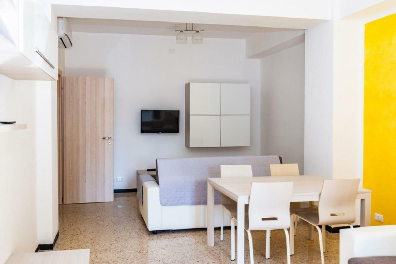 May Twins Home La Spezia Ngoại thất bức ảnh